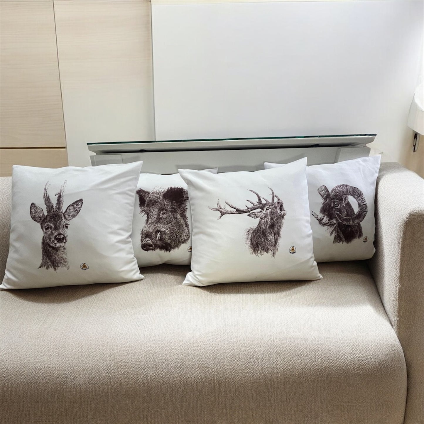 Funda de cojín con Muflón - Diseño cinegético - 42x42 cm - Decoración.