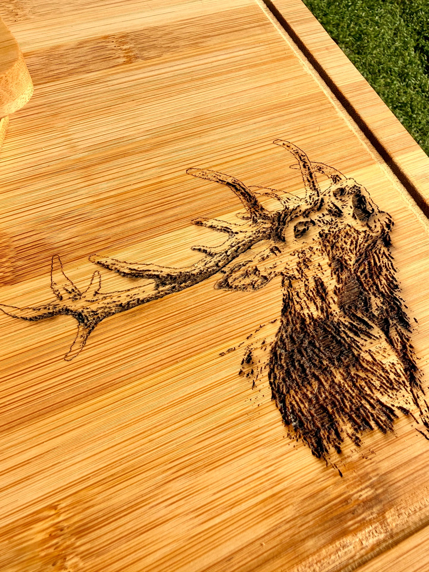 Tabla de Corte Personalizada de Venado