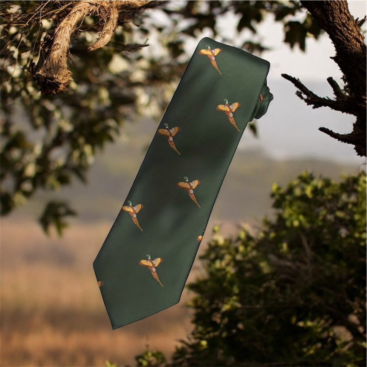 Corbata de corte Cinegético Verde